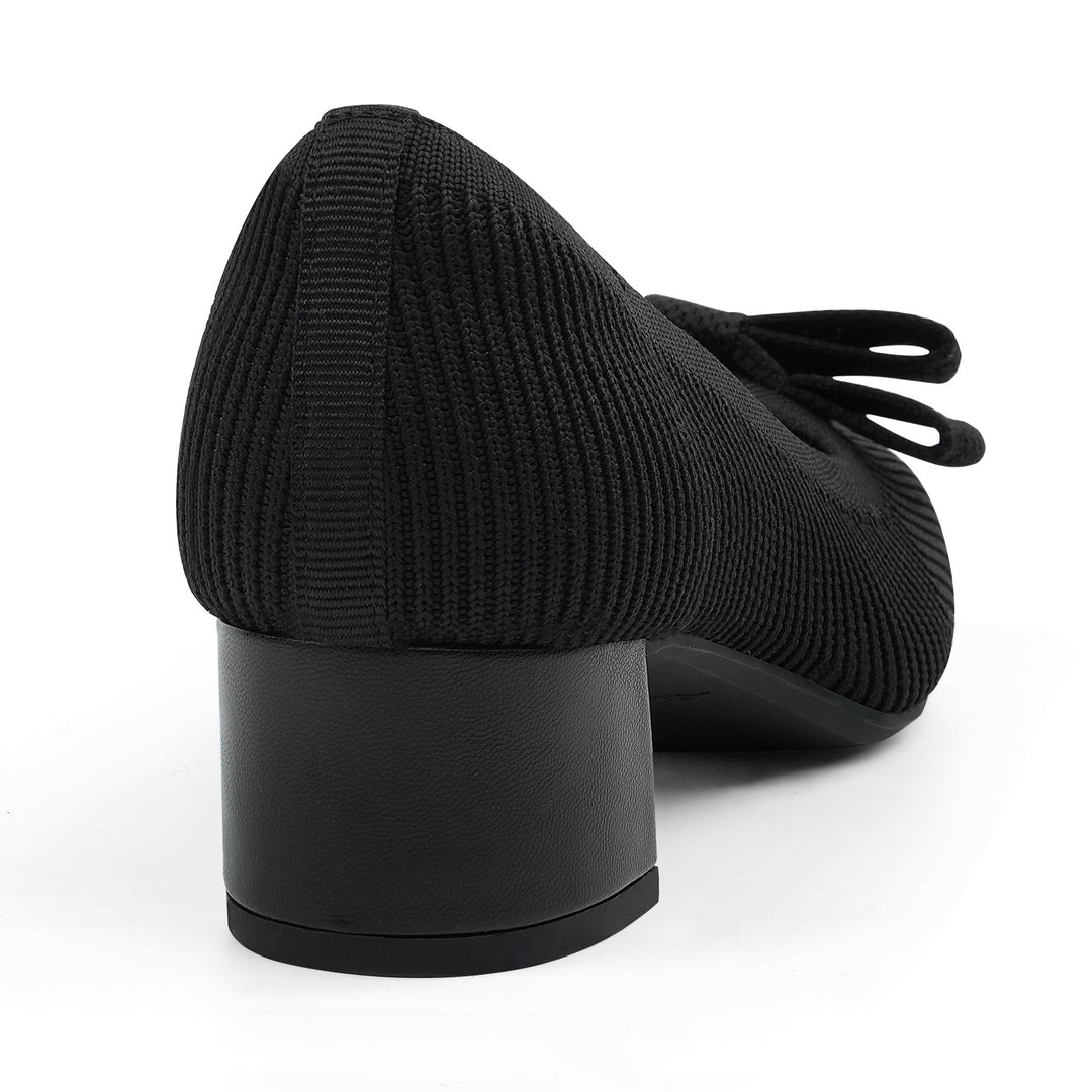 Black shoe with a thick sole on a white background#color_beige