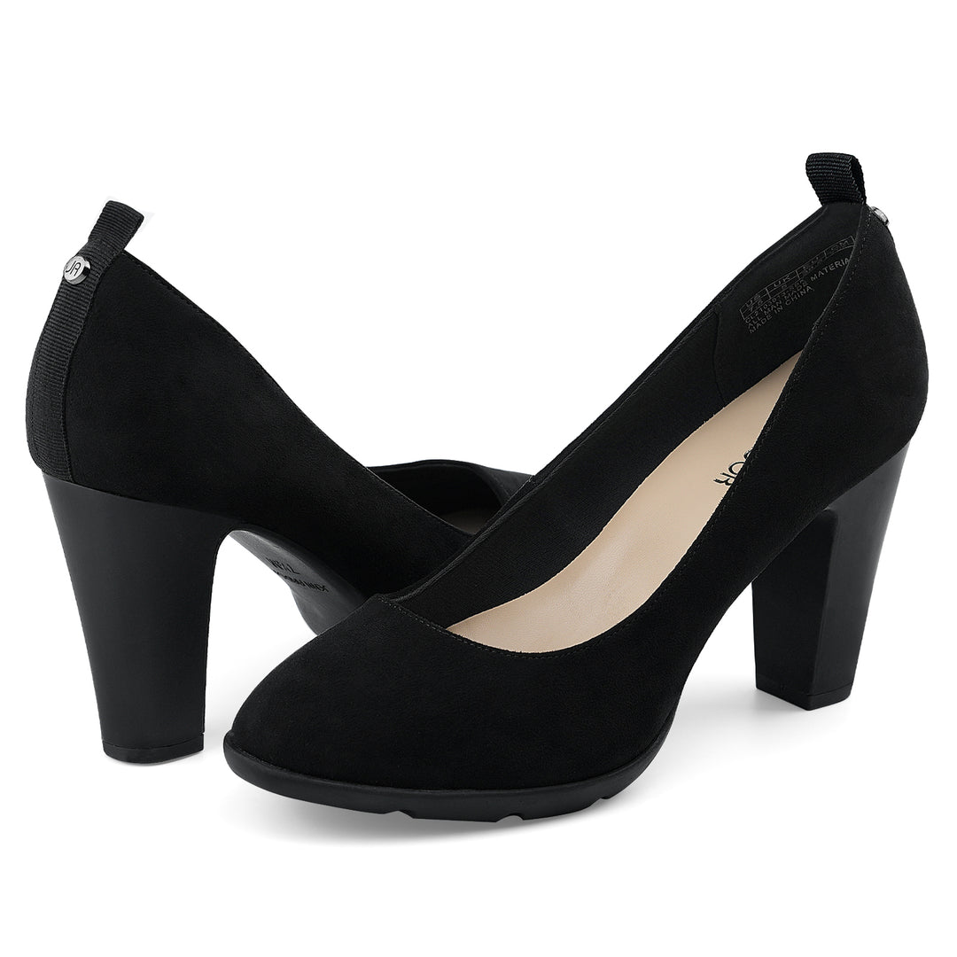 Black high-heeled shoes on a white background#color_black2