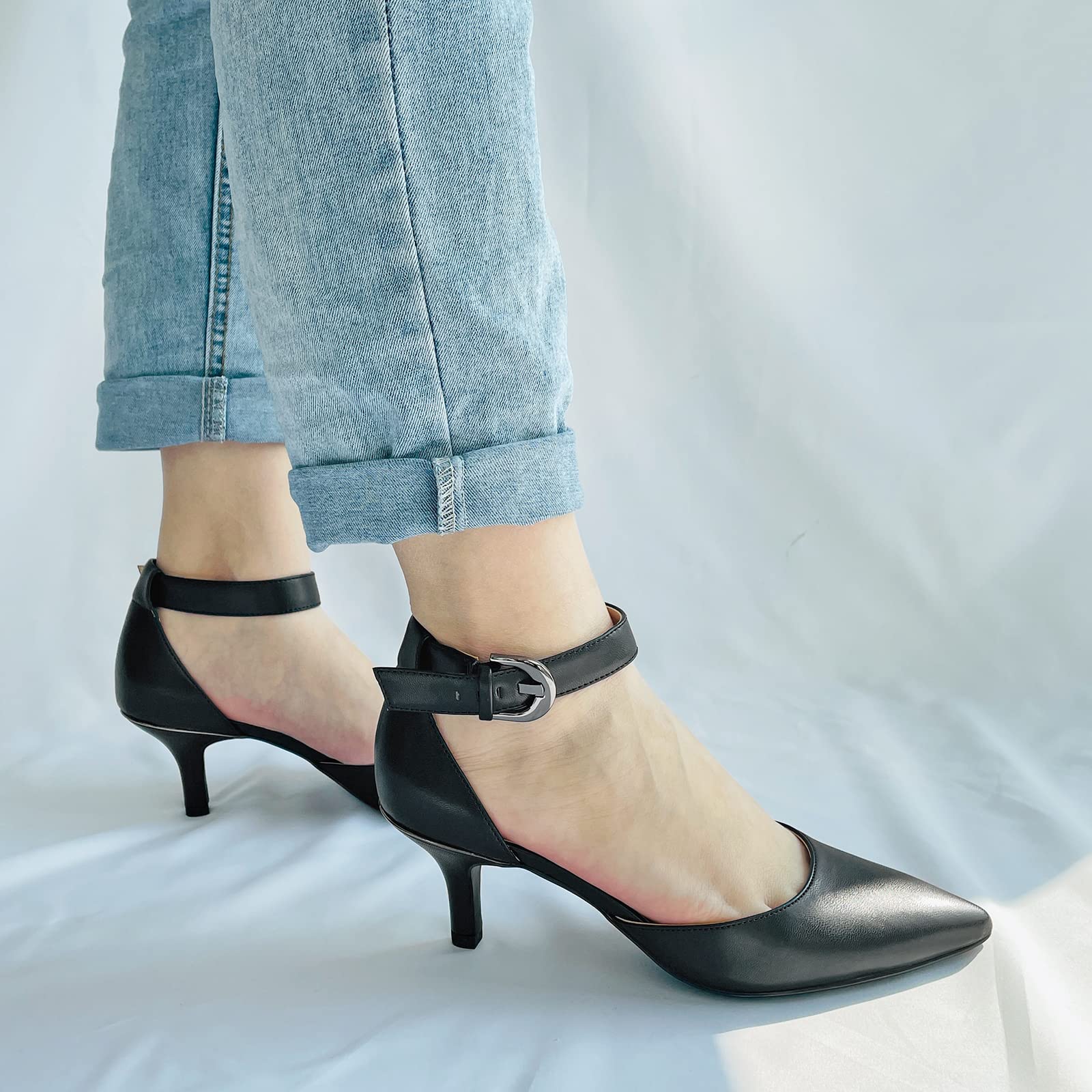 Kitten heel best sale ankle strap shoes