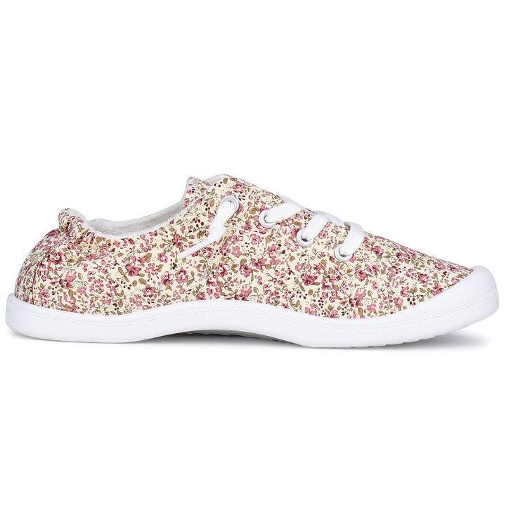 Floral-patterned sneaker on a white background#color_flower