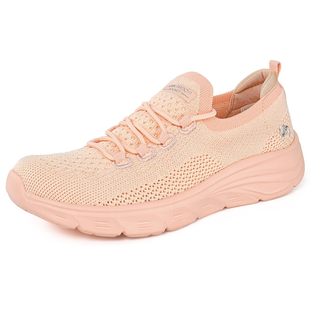 Pink sneaker on a white background#color_nude