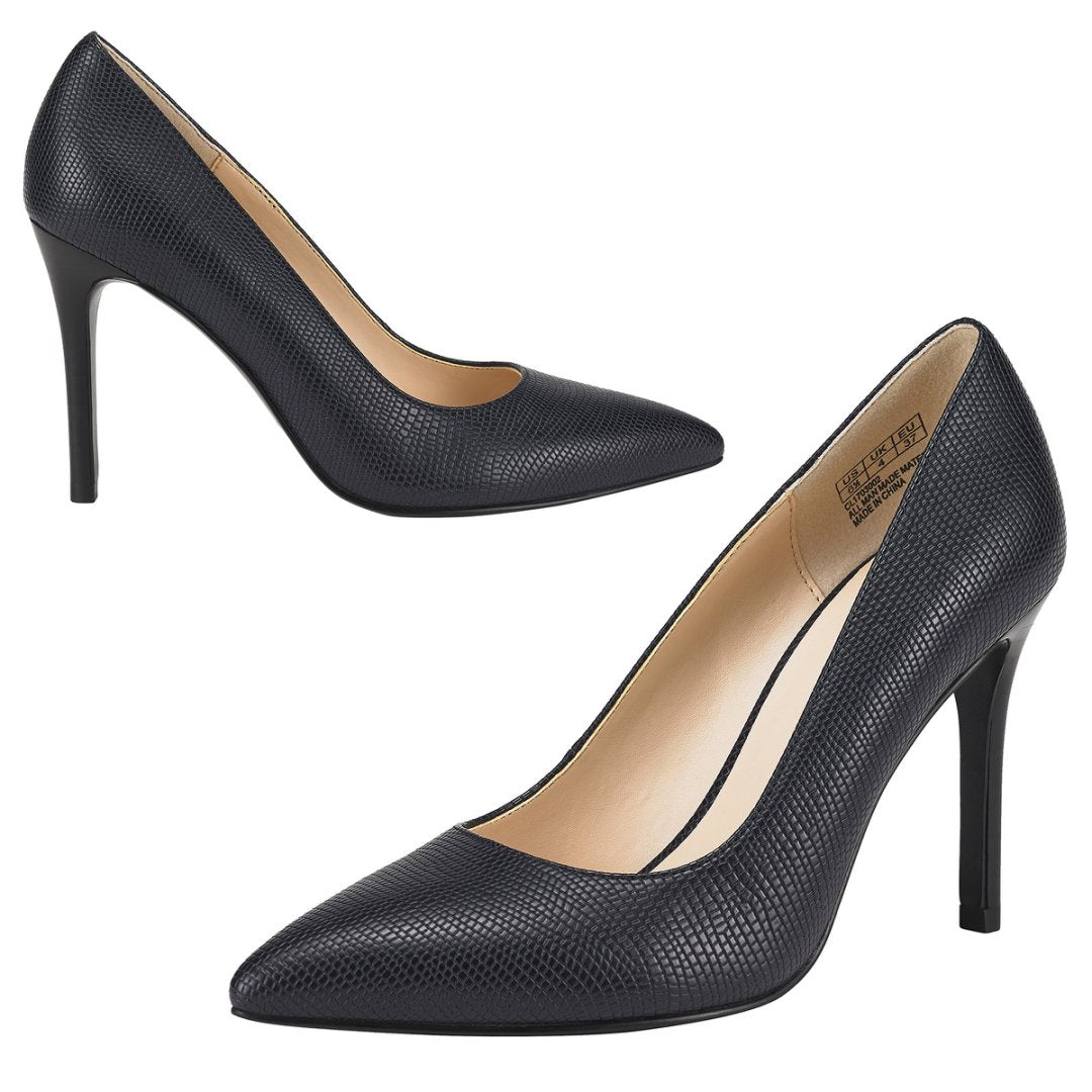 Black high-heeled shoes on a white background#color_navy