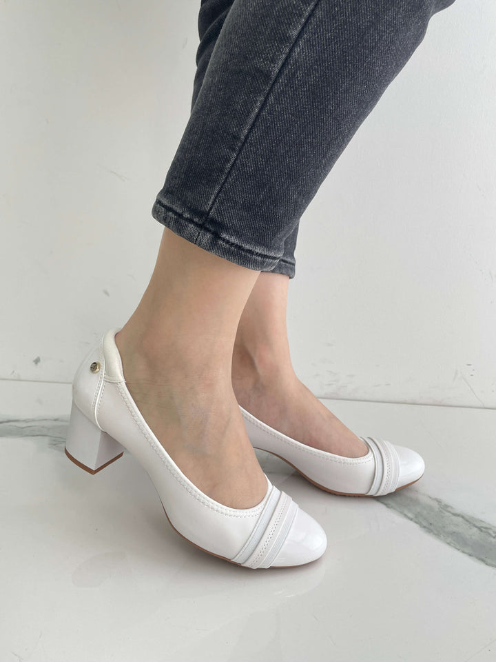 JENN ARDOR Women Round Toe Low Heels Chunky Pumps#color_white